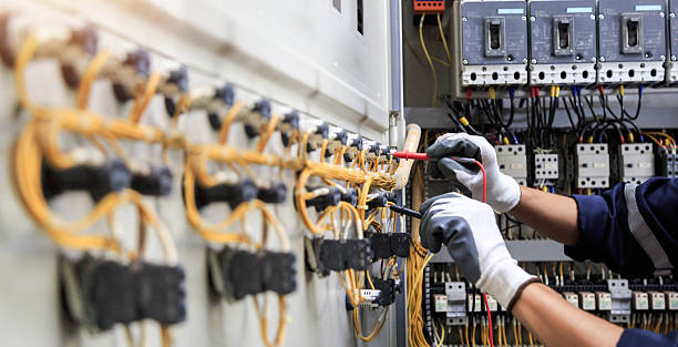 Professional Electrician technician working in Yorkville, WI
